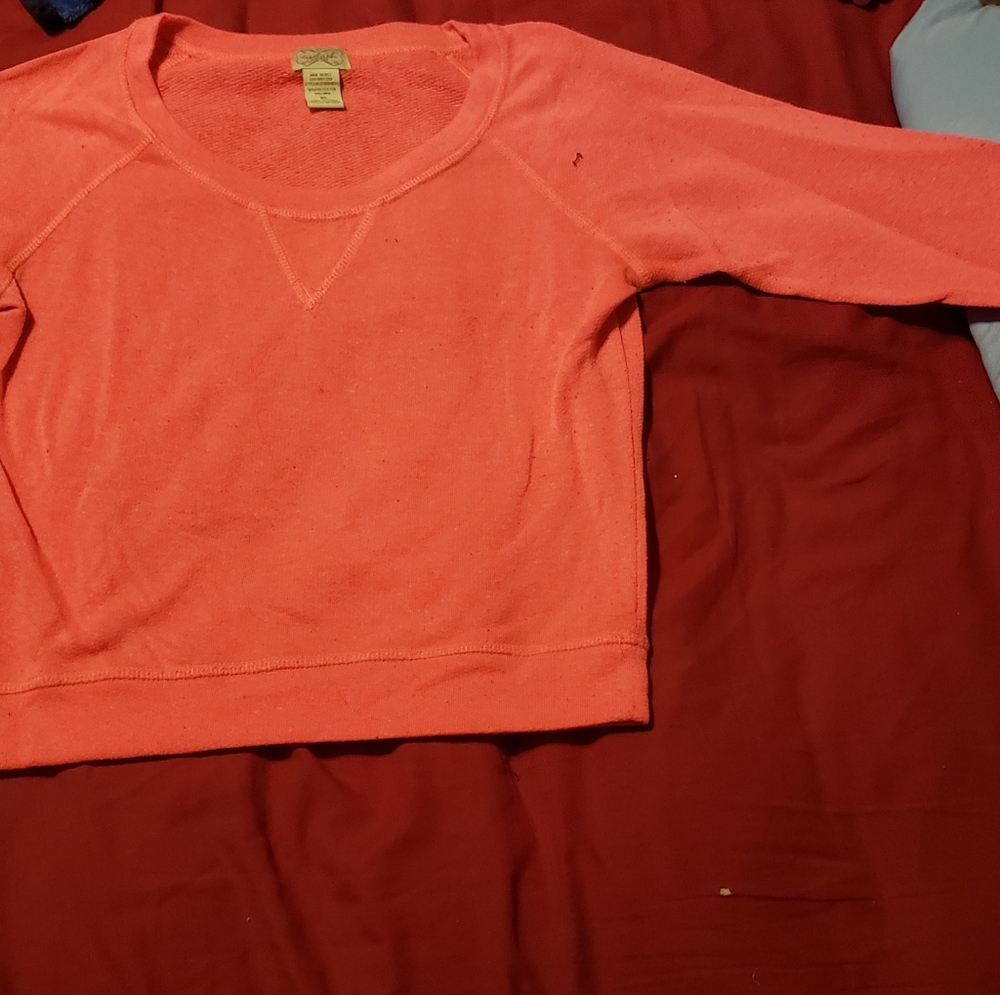 3/4 sleeve shirt